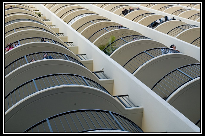 apartment bldg